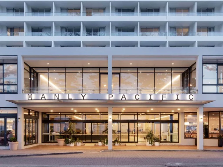 ExteriorManly Pacific